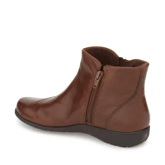 ARAVON New ANSTICE Comfort Wedge Leather Boot Womens 10~12 WIDE Bootie NIB BROWN - Picture 2 of 6